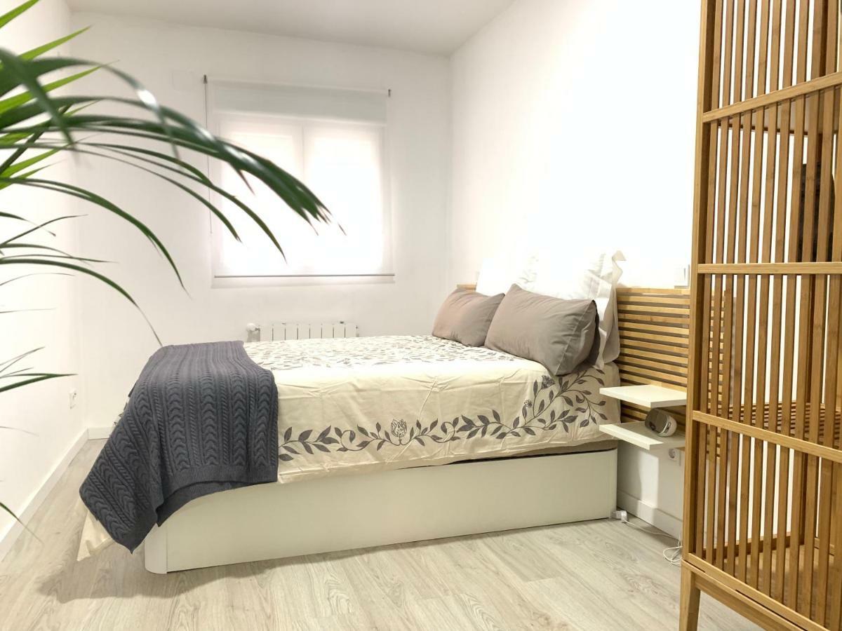 Appartamento Apartamento céntrico a 10 minutos de Opera II Madrid Esterno foto